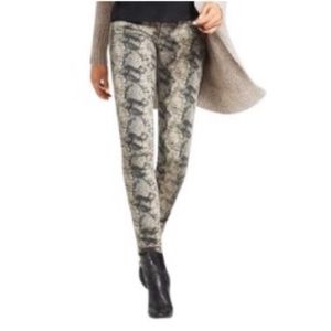 Cabi Diamondback Snakeskin Skinny jean